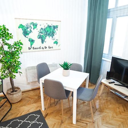 Lovely Apartment In Erzsebetvaros A57 Budapest Exterior foto